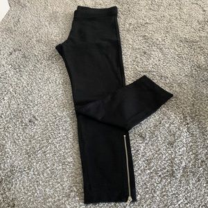 GAP black ponte leggings